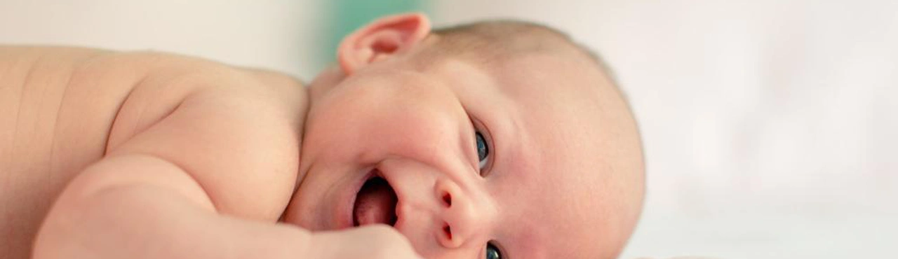 Peso neonato 4 mesi, lunghezza, alimentazione e sonno: cosa c'è da sapere